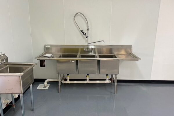 472AC9C4-9547-46F2-9851-872FDCDE0C8A_1_105_c