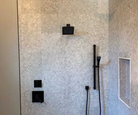 4E6B534B-D7A8-4B15-8647-368ACA55A6BB_1_105_c