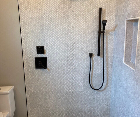 62CE55FF-F494-494D-A6D7-989C8E635FD1_1_105_c